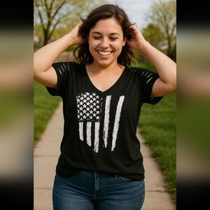 American Flag Distressed V-Neck T-ShirtExcellent condition, size large